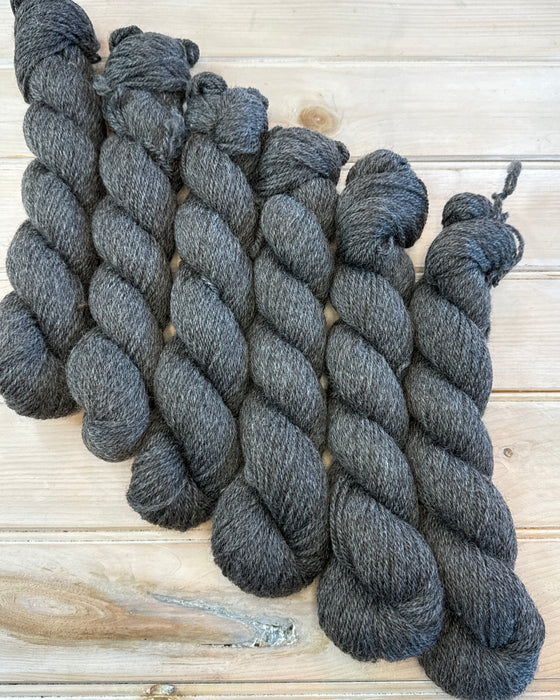 Mynah Farm Worsted